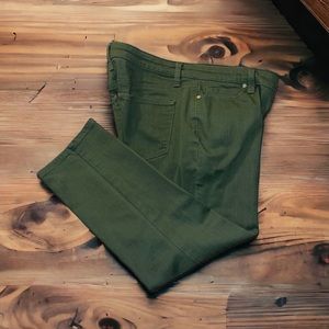 Talbot’s straight crop pants in army green